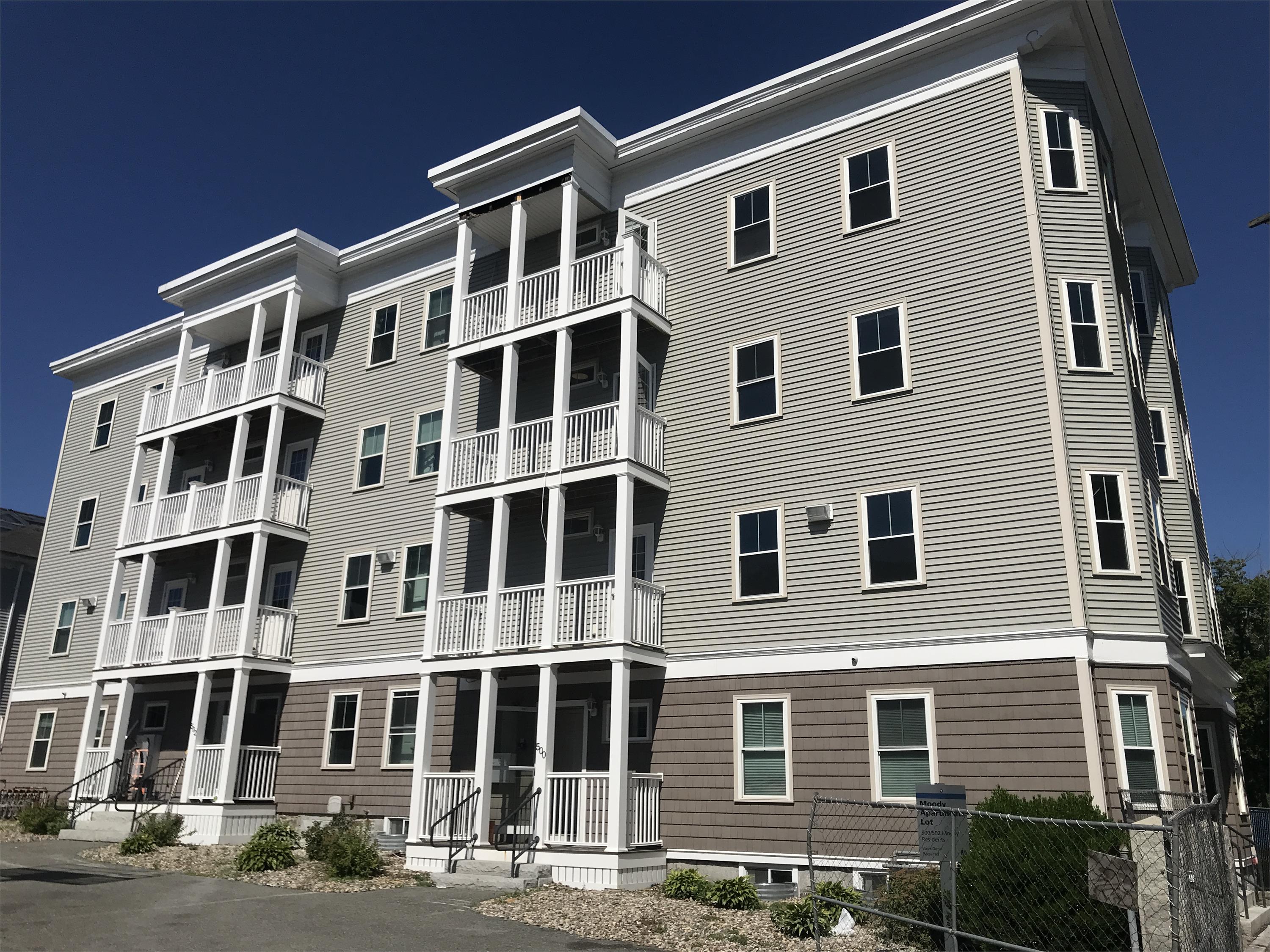 501 Moody Street - 13